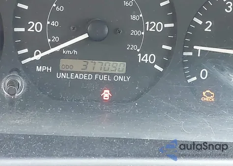 1999 Toyota Camry Le from USA, damaged, VIN 4T1BG22KXXU904399